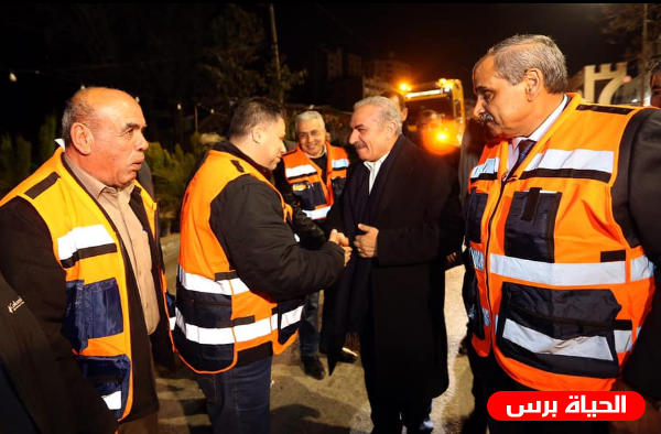 اشتية خلال تفقده شارع رام الله - القدس : هذا الشارع مفصل أساسي في الجغرافيا الفلسطينية